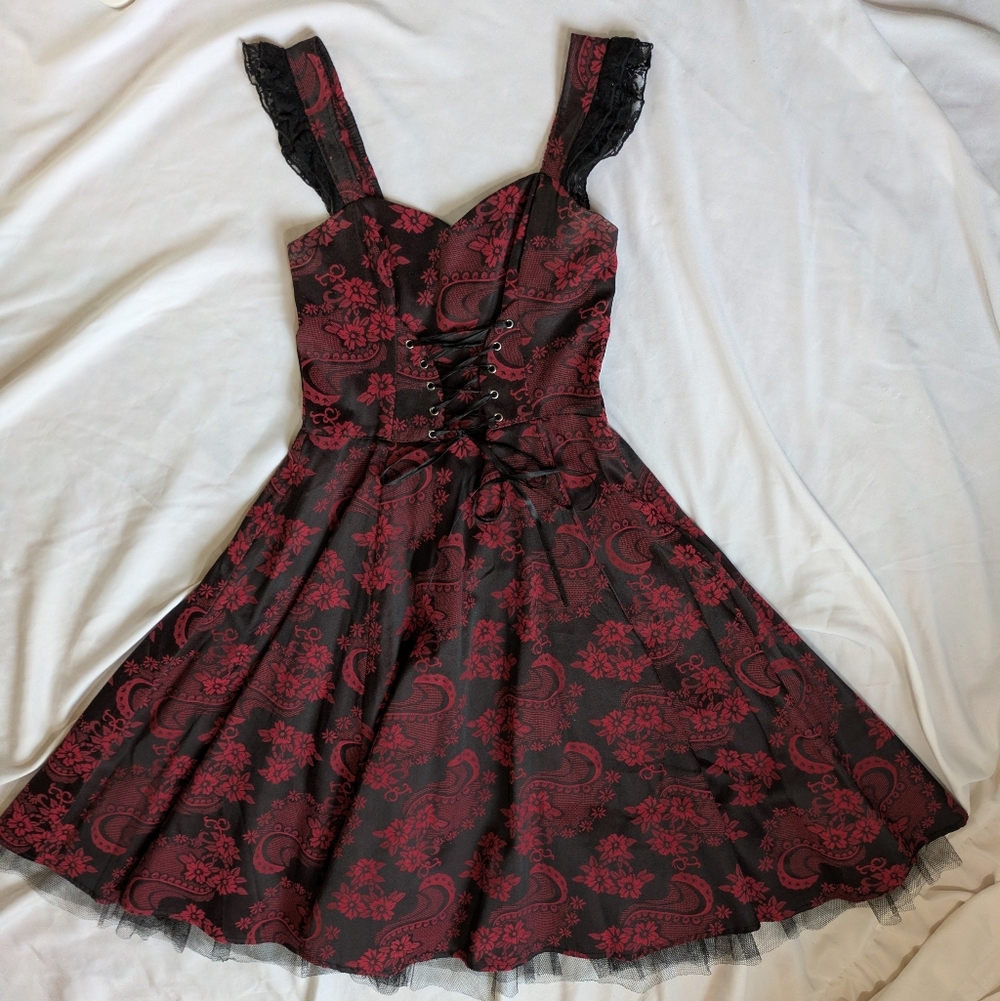 HEARTS & ROSES BROCADE CORSET LACE UP DRESS SMALL